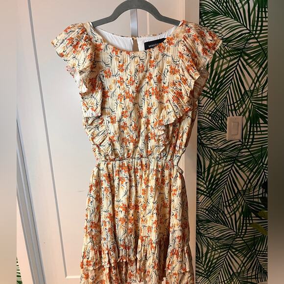 MinkPink Ruffle Tiered Floral Minu Dress Small NWOT - Picture 2 of 7